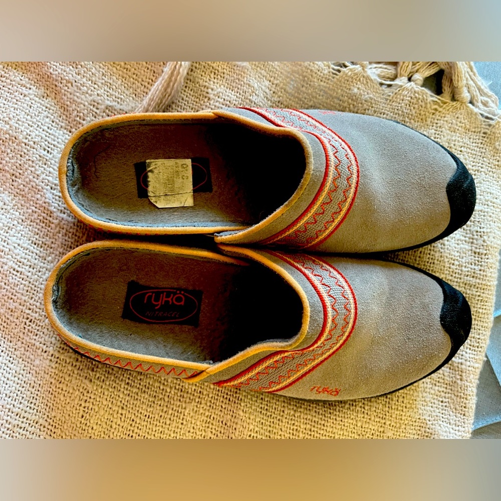 Ryka Slip-on Shoes-7.5 -very comfy